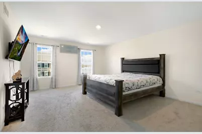 10306 Kerry Ridge Court, Chicago Ridge, IL 60415 - Photo 15