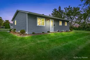 4 Austin Ave, Carpentersville, IL 60110 - Photo 1