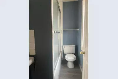 15704 Willard Avenue, Harvey, IL 60426 - Photo 21