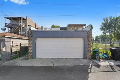 1116 S Independence Boulevard, Chicago, IL 60624 - Photo 33