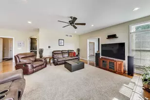24744 N Golden Oat Cir, Cary, IL 60013 - Photo 5