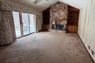 1102 S Oplaine Rd, Gurnee, IL 60031 - Photo 7