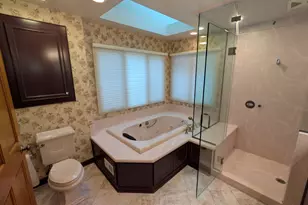 1102 S Oplaine Rd, Gurnee, IL 60031 - Photo 23