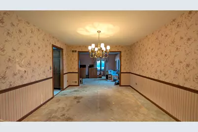 1102 S Oplaine Road, Gurnee, IL 60031 - Photo 13