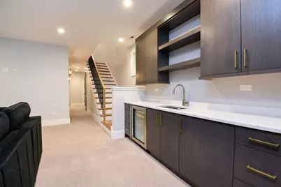 3644 N Bosworth Avenue, Chicago, IL 60613 - Photo 53