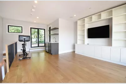 3644 N Bosworth Avenue, Chicago, IL 60613 - Photo 43