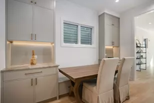 2205 W Huron St, Chicago, IL 60612 - Photo 9