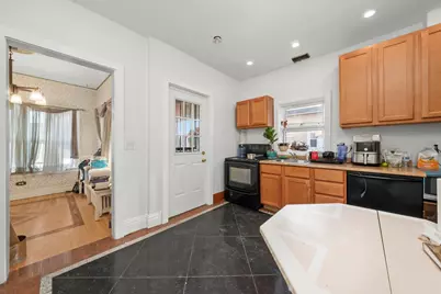 6858 Riverside Drive, Berwyn, IL 60402 - Photo 11