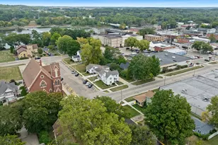 213 N 4th St, Oregon, IL 61061 - Photo 27