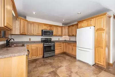 1522 E State Route 71, Ottawa, IL 61350 - Photo 9