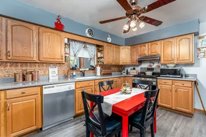 709 S Park Street, Streator, IL 61364 - Photo 5