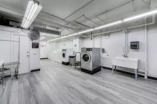 1401 E 55th St, Chicago, IL 60615 - Photo 17