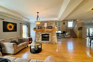 3805 Gladstone Dr, Naperville, IL 60565 - Photo 25