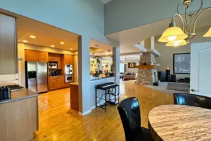 3805 Gladstone Dr, Naperville, IL 60565 - Photo 21