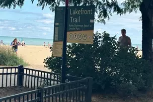 5757 N Sheridan Rd, Chicago, IL 60660 - Photo 3