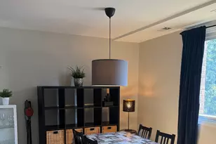 450 Raintree Ct, Glen Ellyn, IL 60137 - Photo 3