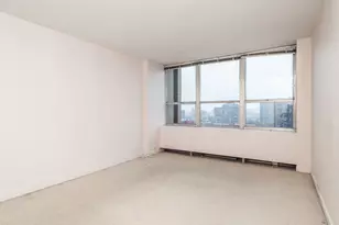 655 W Irving Park Rd, Chicago, IL 60613 - Photo 25