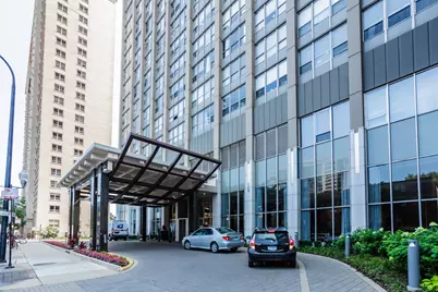 655 W Irving Park Road #1808, Chicago, IL 60613 - Photo 3