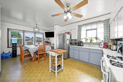 3829 Wisconsin Avenue, Berwyn, IL 60402 - Photo 7