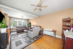 3829 Wisconsin Ave, Berwyn, IL 60402 - Photo 5