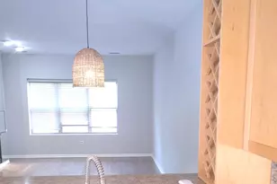 2367 E 70th Pl, Chicago, IL 60649 - Photo 5