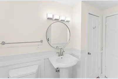 1038 Indiana Avenue, Waukegan, IL 60085 - Photo 13