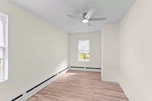 1038 Indiana Ave, Waukegan, IL 60085 - Photo 5