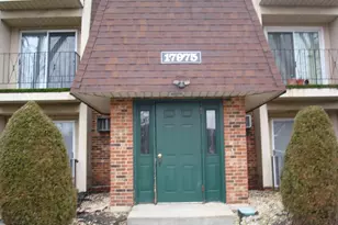 17975 Amherst Ct, Country Club Hills, IL 60478 - Photo 1