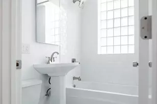 1524 N Ashland Ave, Chicago, IL 60622 - Photo 31