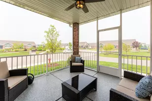 24 Kloe Ln, Sycamore, IL 60178 - Photo 47