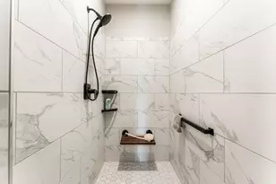 24 Kloe Ln, Sycamore, IL 60178 - Photo 39