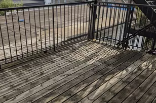 7322 N Claremont Ave, Chicago, IL 60645 - Photo 19