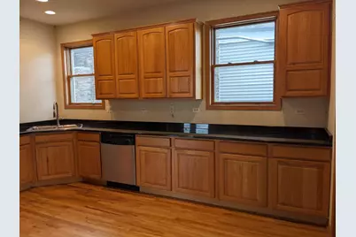 7322 N Claremont Avenue #2E, Chicago, IL 60645 - Photo 3