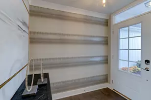 8541 Chadwick Ct, Woodridge, IL 60517 - Photo 3