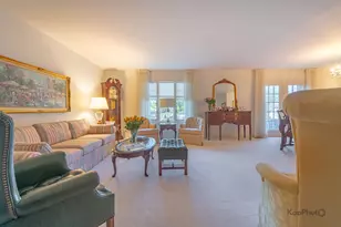 3232 Chestnut Dr, Flossmoor, IL 60422 - Photo 3