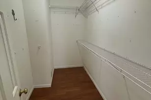 702 Plum St, Dekalb, IL 60115 - Photo 17