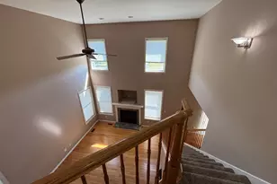 702 Plum St, Dekalb, IL 60115 - Photo 5