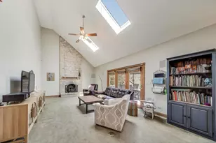 6 Steeplechase Dr, Hawthorn Woods, IL 60047 - Photo 13