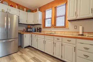 13334 S Houston Ave, Chicago, IL 60633 - Photo 9