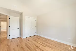 7957 W 73 Pl, Bridgeview, IL 60455 - Photo 31