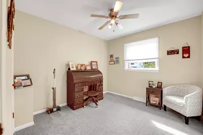 330 N Illinois Avenue, Glenwood, IL 60425 - Photo 13