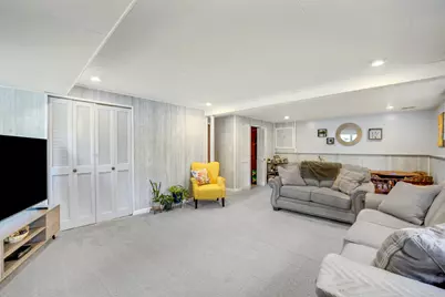 330 N Illinois Avenue, Glenwood, IL 60425 - Photo 17