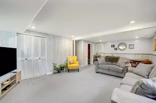 330 N Illinois Ave, Glenwood, IL 60425 - Photo 17