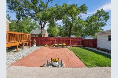 18101 Wildwood Avenue, Lansing, IL 60438 - Photo 25