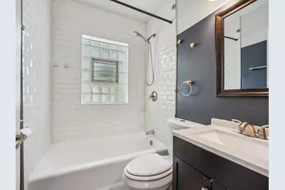 18101 Wildwood Avenue, Lansing, IL 60438 - Photo 7