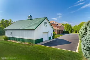 16 Ascot Ln, Barrington Hills, IL 60010 - Photo 53