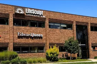 445 Jackson Ave, Naperville, IL 60540 - Photo 1