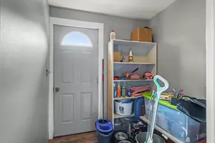 422 N Rockford Ave, Rockford, IL 61107 - Photo 19