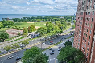 3900 N Lake Shore Dr, Chicago, IL 60613 - Photo 25