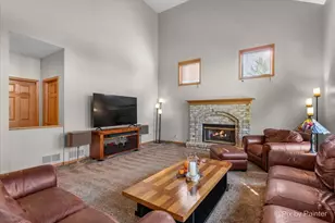 0N776 W Curtis Square, Geneva, IL 60134 - Photo 17